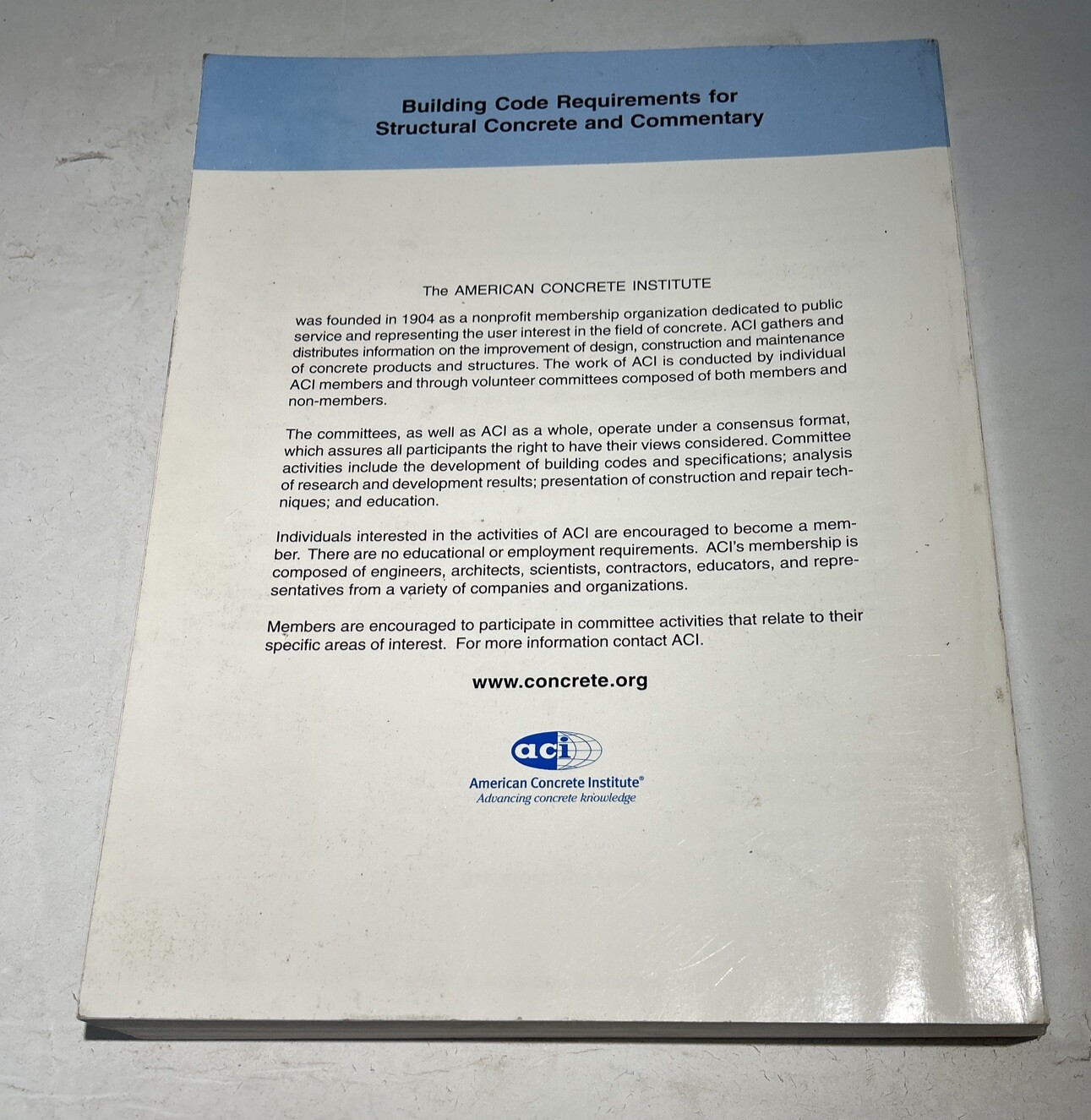 ACI 318-05: Building Code Requirements for Structural Concrete and Commentary