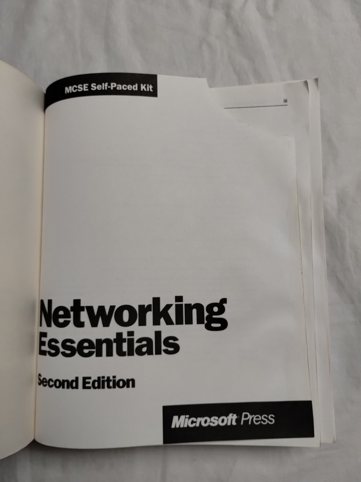 Networking Essentials : Second Edition 1997 VTG Book & 3-CD’s MCSE Exam Training