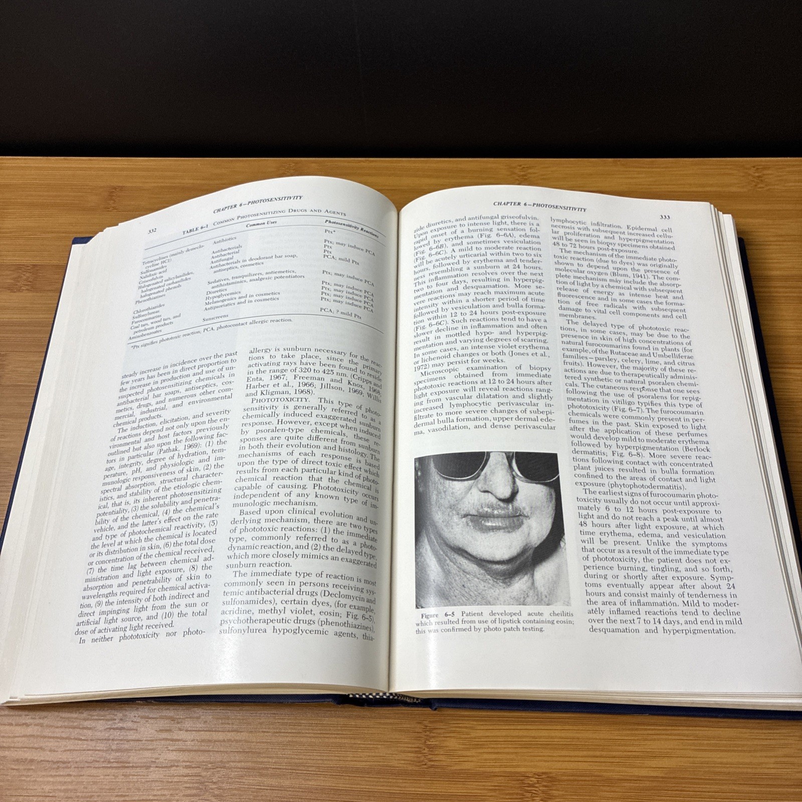 Dermatology Volume 1 Pages 1-912 By Moschella Pillsbury Hurley (Hardcover, 1975)