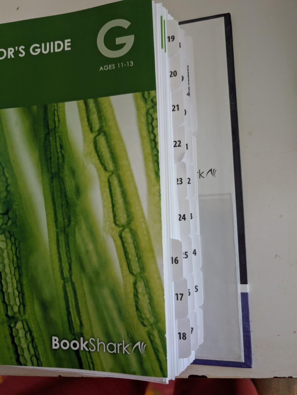 BookShark Science G Instructor’s Guide Ring/Wire Bound 2023 Middle School