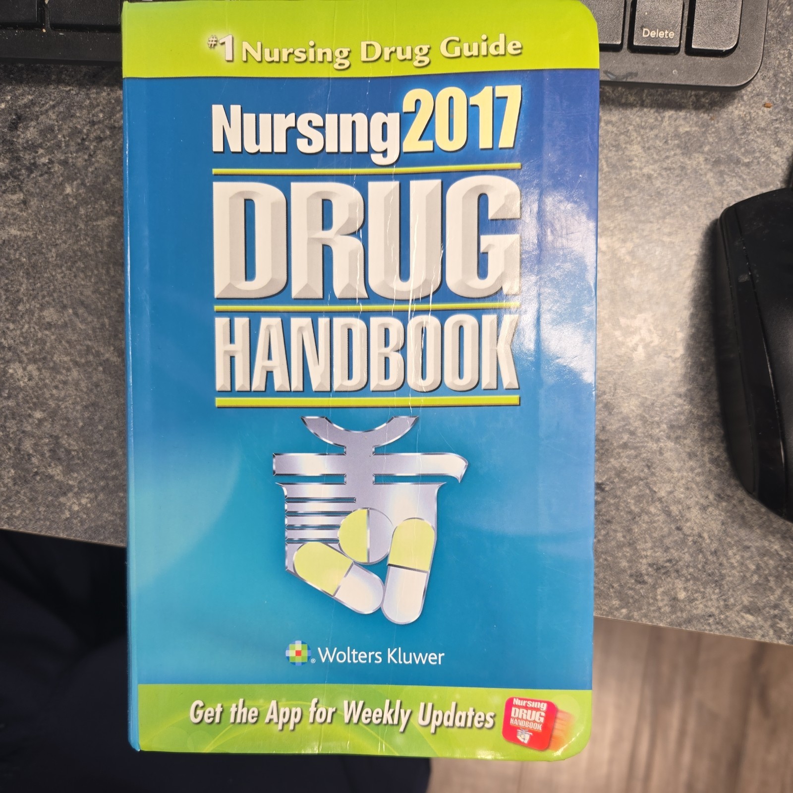 Nursing 2017 Drug Handbook by Lippincott (2016, Trade Paperback)