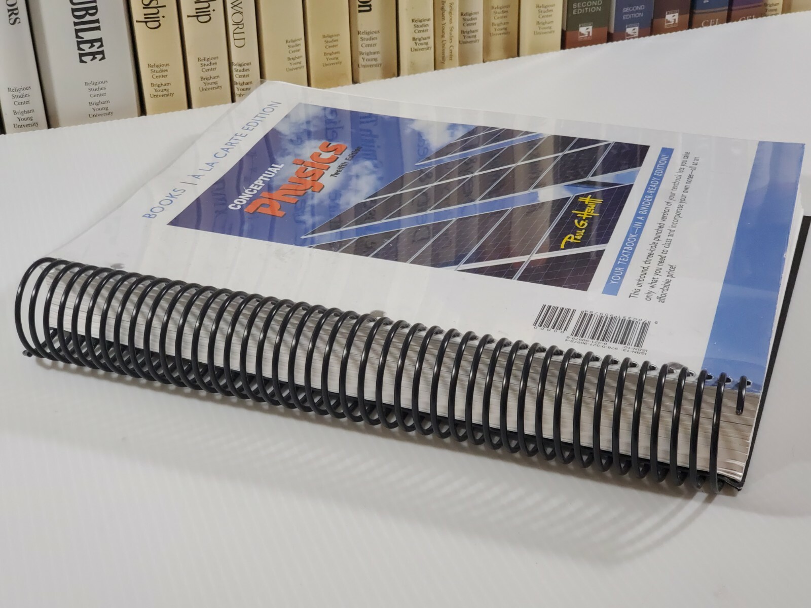 Conceptual Physics,Binder 12th Edition by Paul G. Hewitt (Á LA CARTE EDITION)