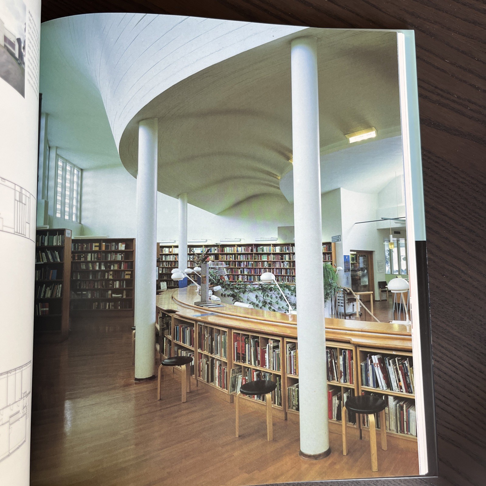 Alvar Aalto Richard Weston 1995 First Printing Hardcover Phaidon Architecture