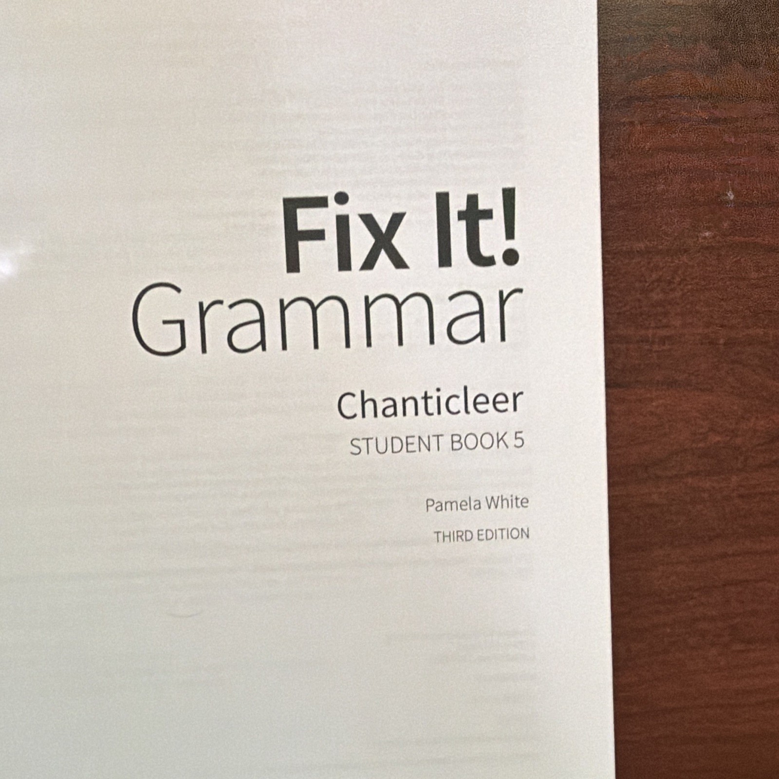 Fix It! Grammar: Chanticleer Book 5 Teacher Manual & Student Book Set Spiral
