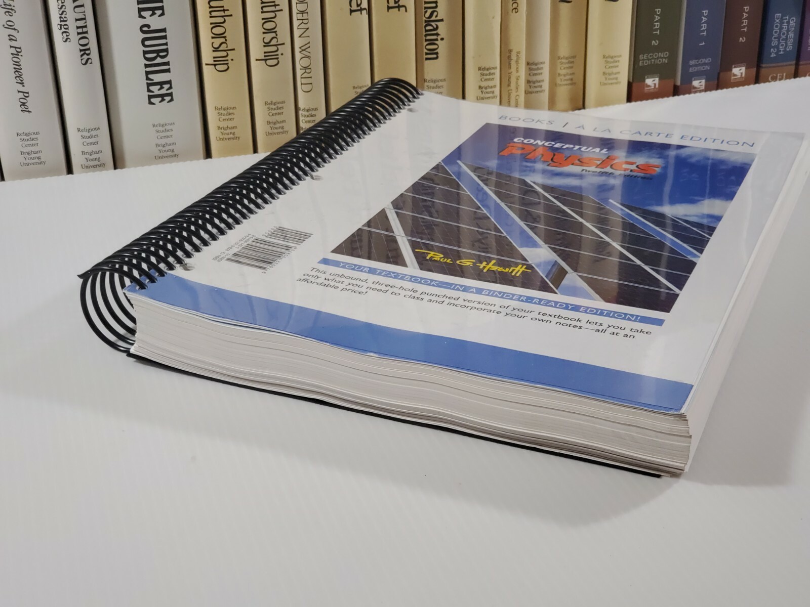 Conceptual Physics,Binder 12th Edition by Paul G. Hewitt (Á LA CARTE EDITION)