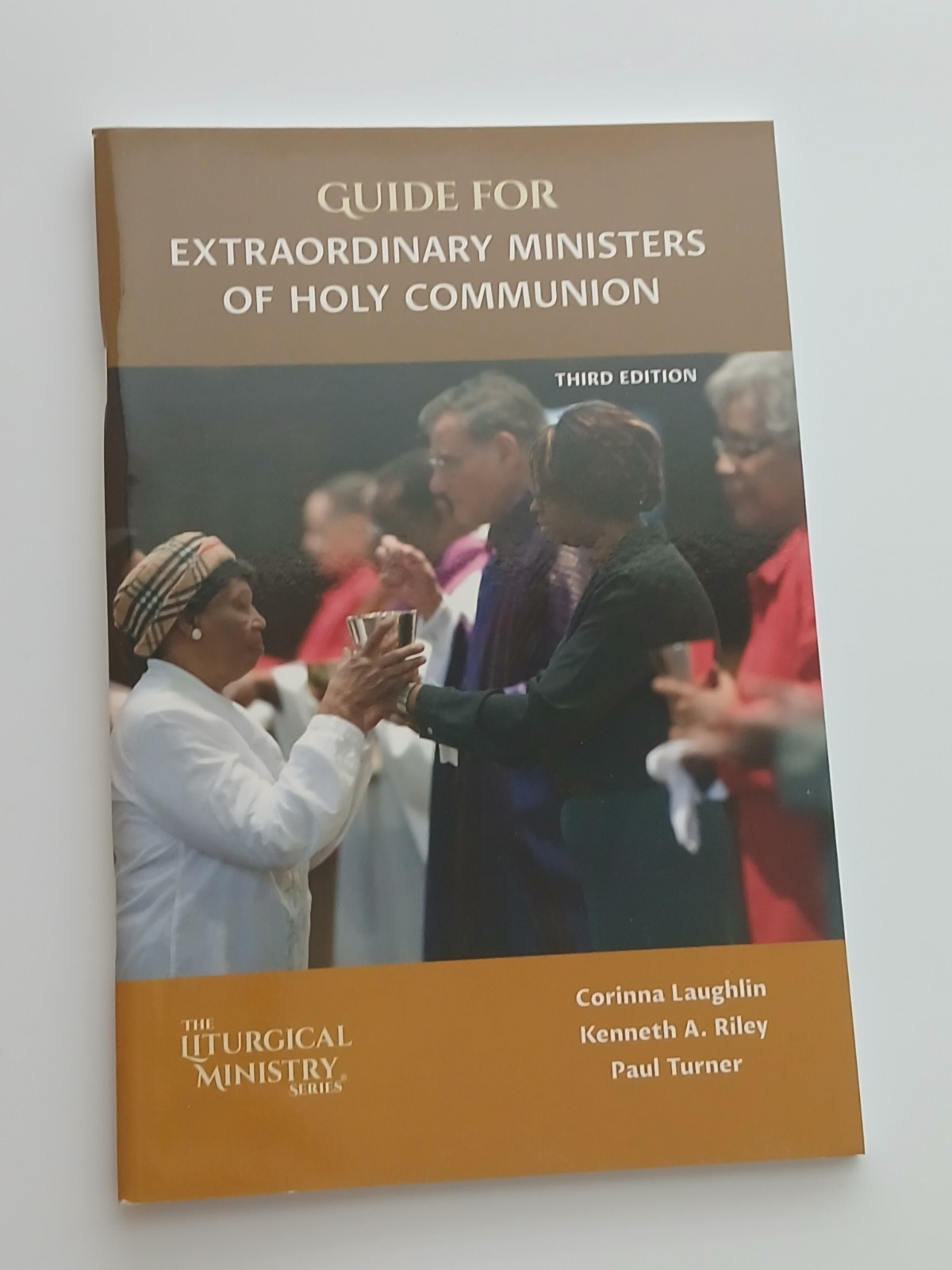 Lot of 5 Guide for Extraordinary Ministers of Holy Communion Booklet 3rd Edition