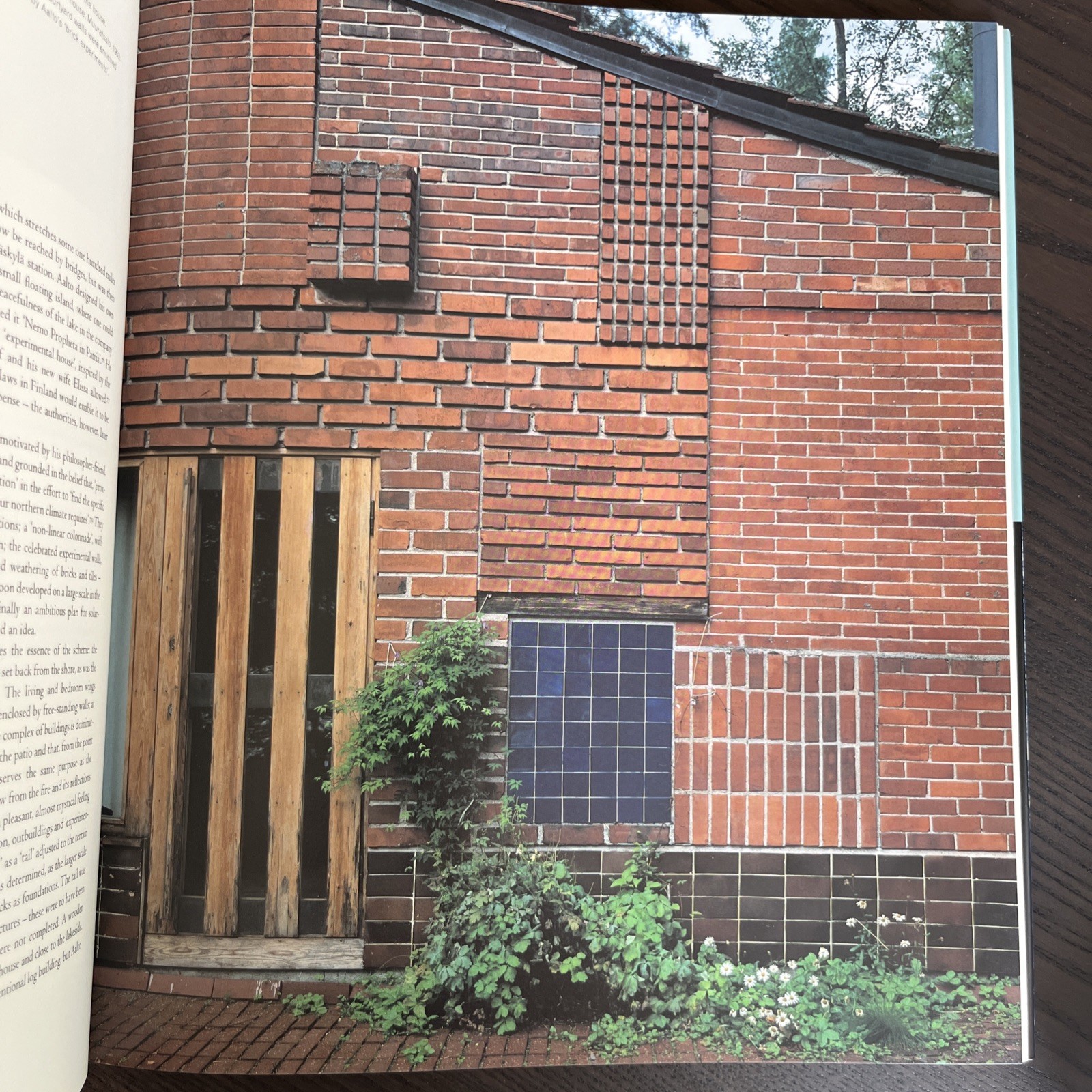 Alvar Aalto Richard Weston 1995 First Printing Hardcover Phaidon Architecture