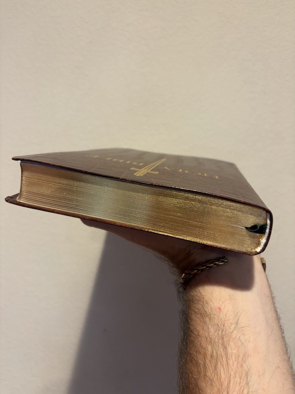 KJV Sword Bible, Large Print Alligator Bonded Leather, Thumb Index *READ*