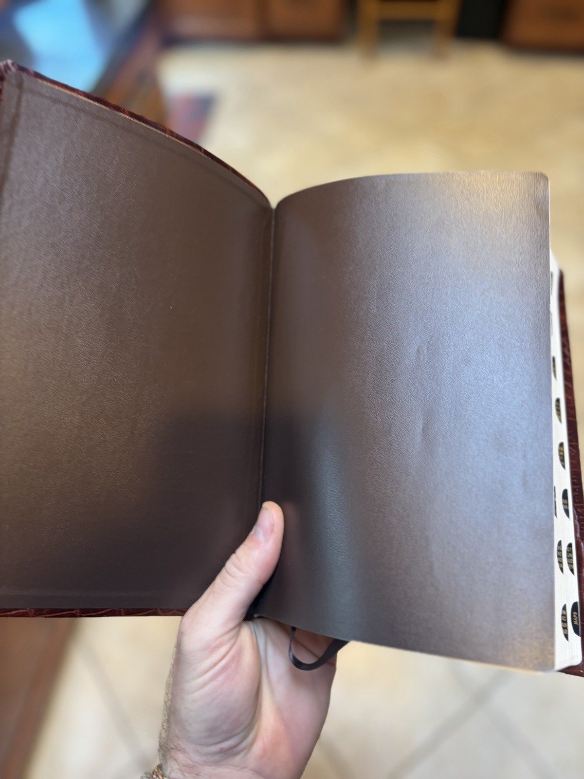 KJV Sword Bible, Large Print Alligator Bonded Leather, Thumb Index *READ*