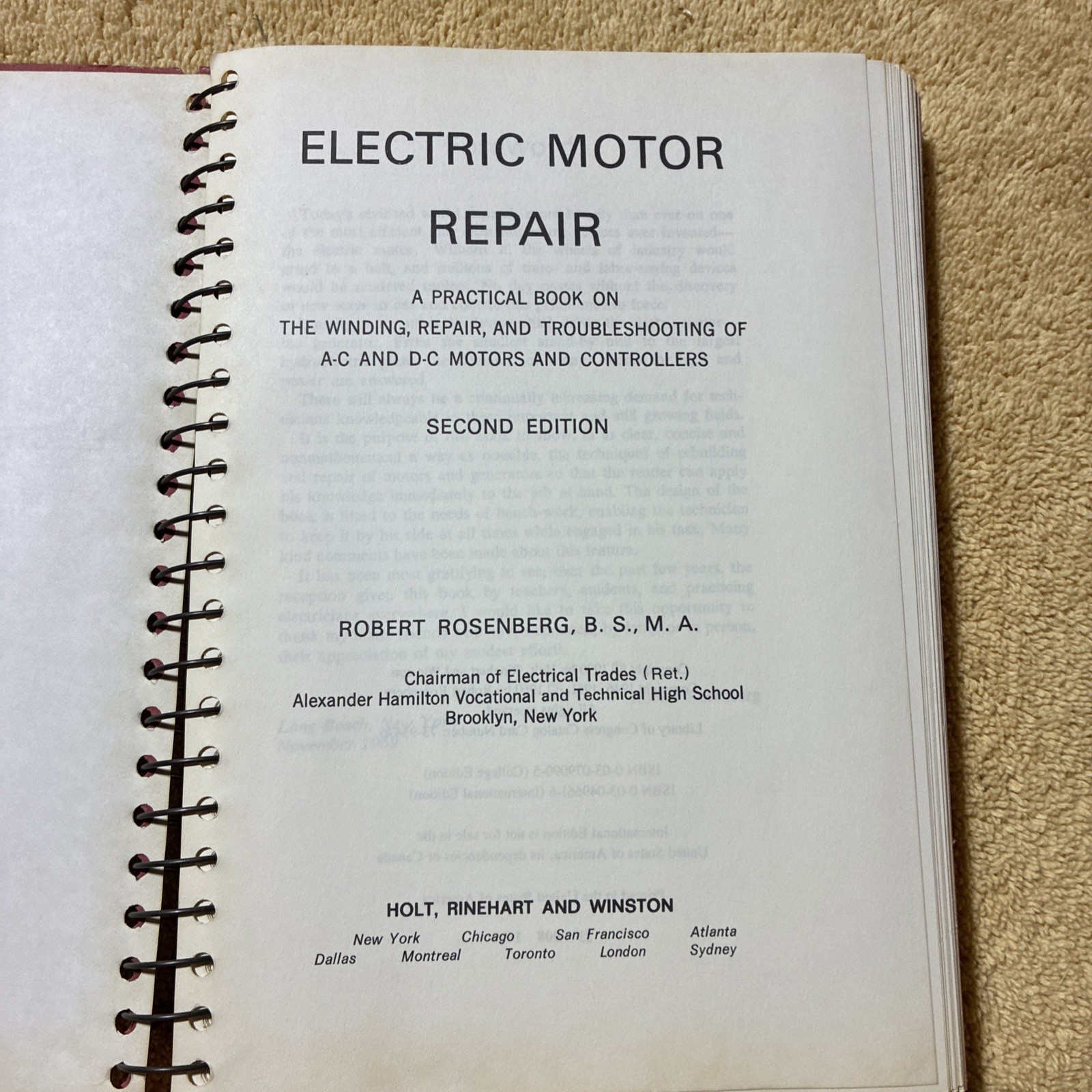 Electric Motor Repair Second Edition by Robert Rosenberg 1970 – Second Edition