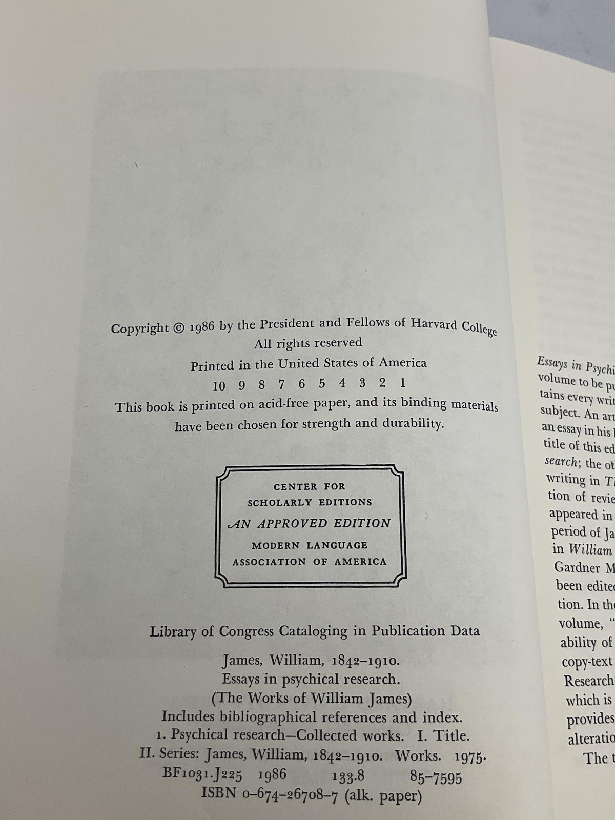 Essays In Psychical Research William James Harvard HC DJ Black 1986 USA