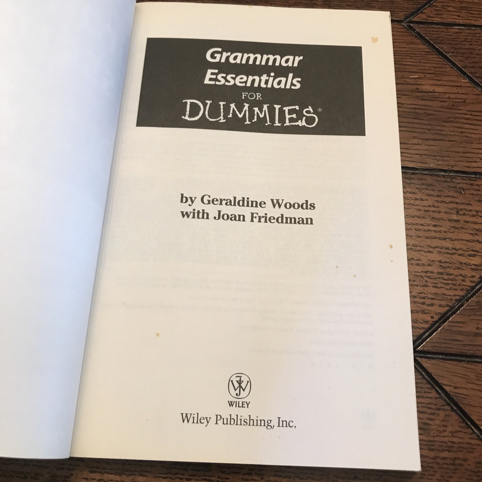 Grammar Essentials for Dummies by Geraldine Woods 2010 Paperback